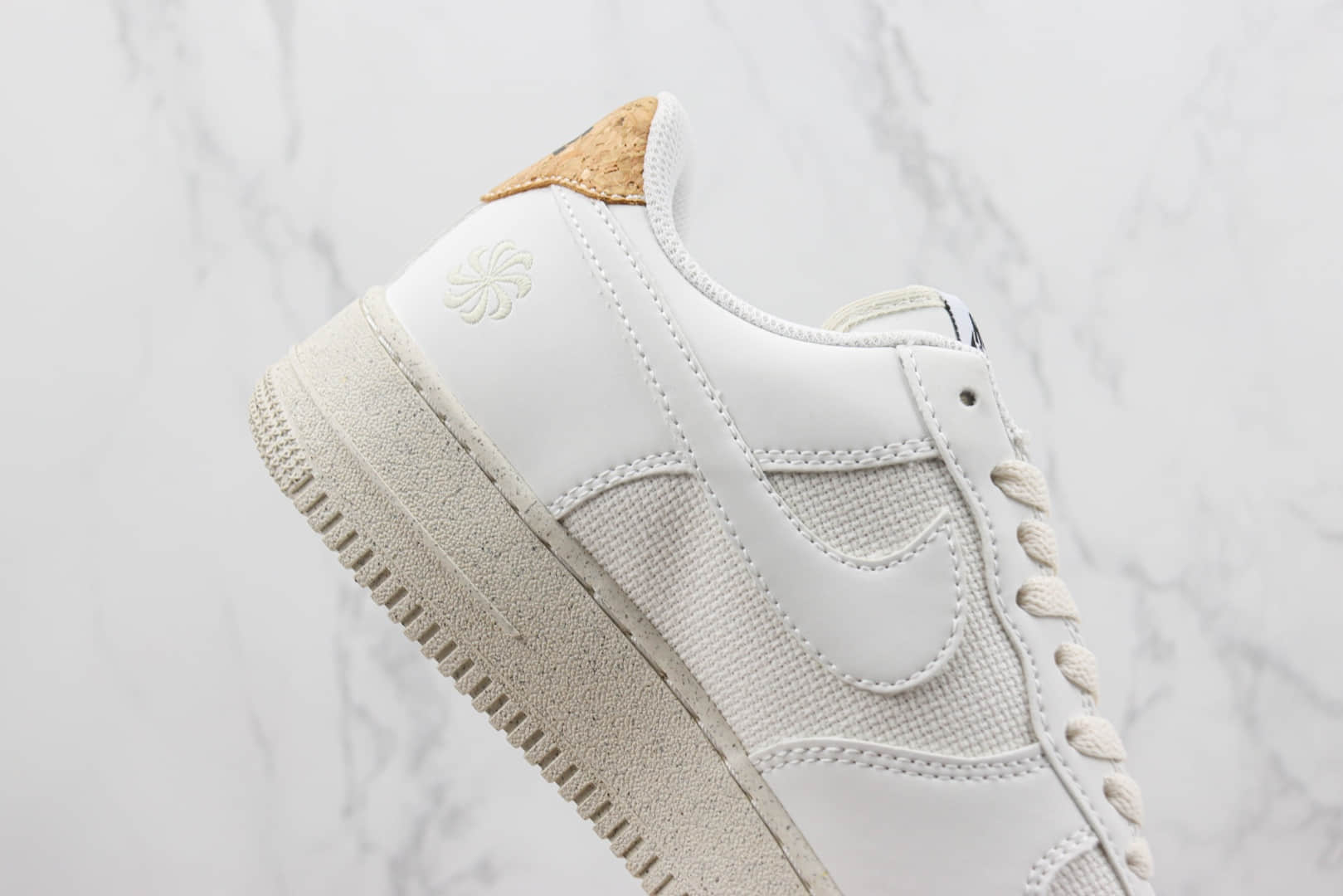 耐克Nike Air Force 1 '07 Low纯原版本低帮空军一号环保主题板鞋 莆田天花板AF1系列 货号：DV7184-001