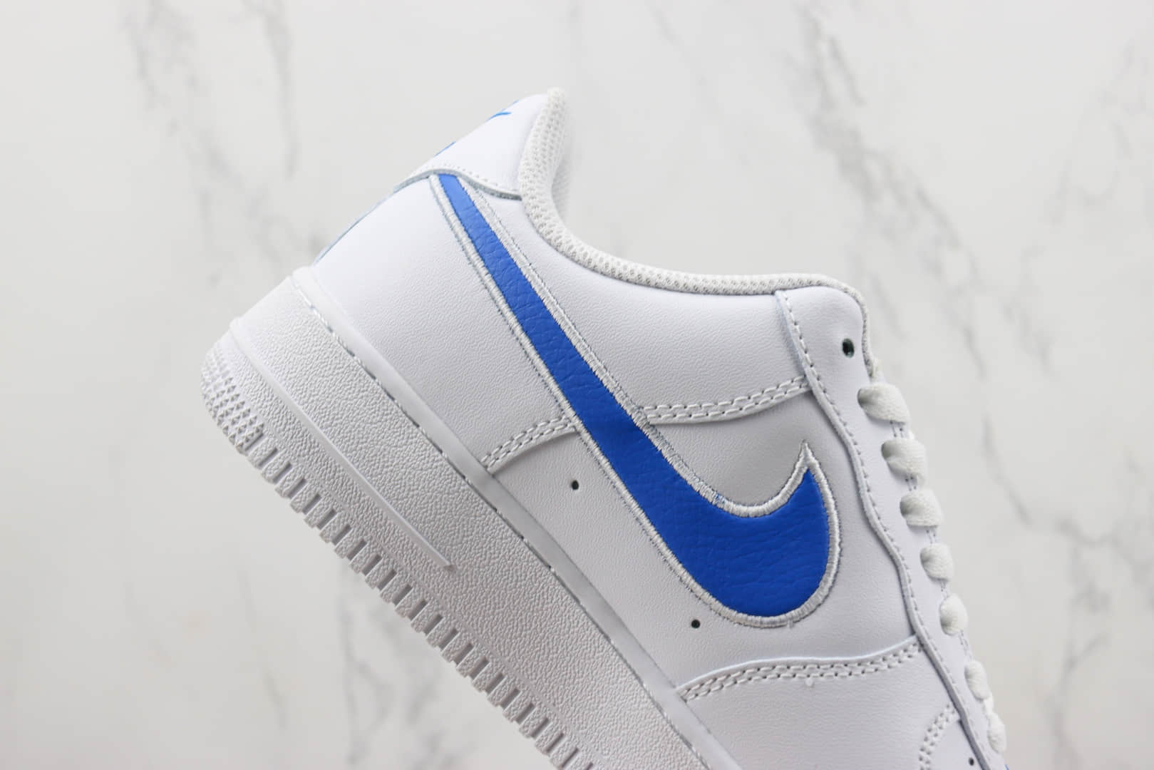 耐克Nike Air Force 1 Low 纯原版本空军一号低帮AF1白蓝色板鞋 莆田耐克工厂 货号：FN7804-100