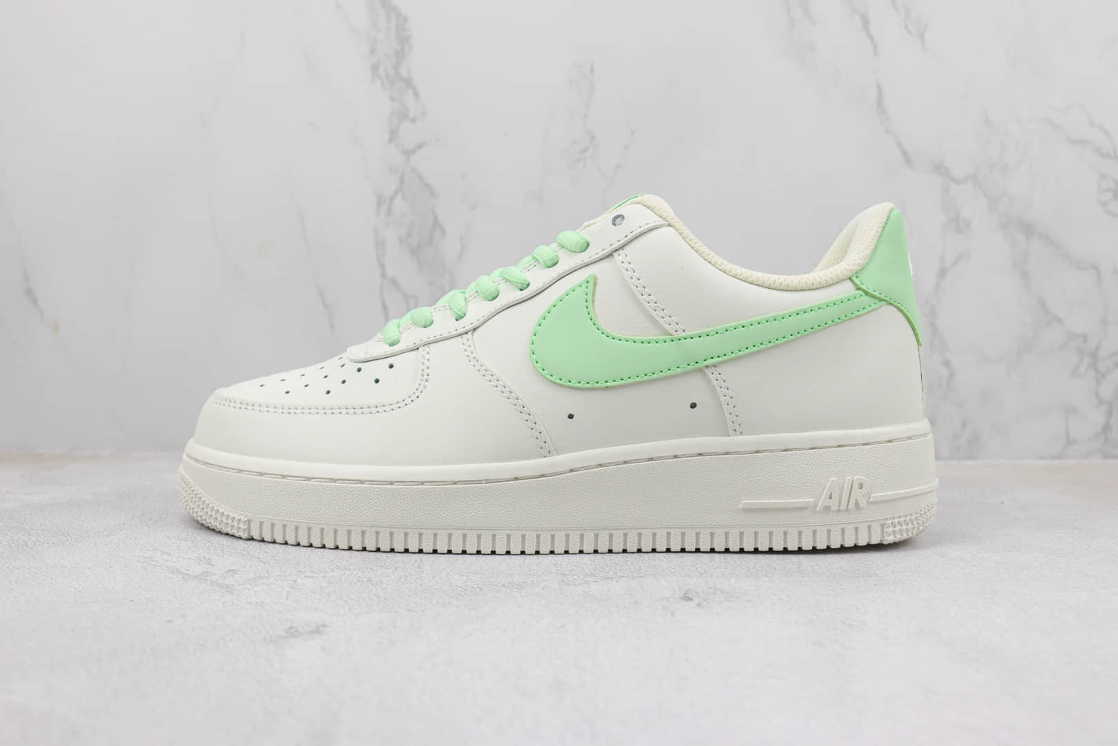 耐克Nike Air Force 1 Low纯原版本空军一号低帮AF1白绿色 莆田天花板AF1系列 货号：CQ5059-223