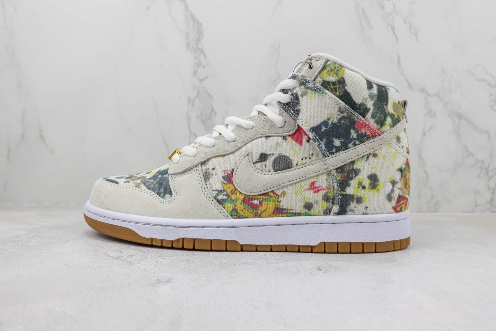 耐克Supreme x Nike Dunk SB High “Rammellzee”纯原版本高帮SB Dunk联名Supreme涂鸦印花休闲板鞋 莆田耐克工厂 货号：FD8779-100