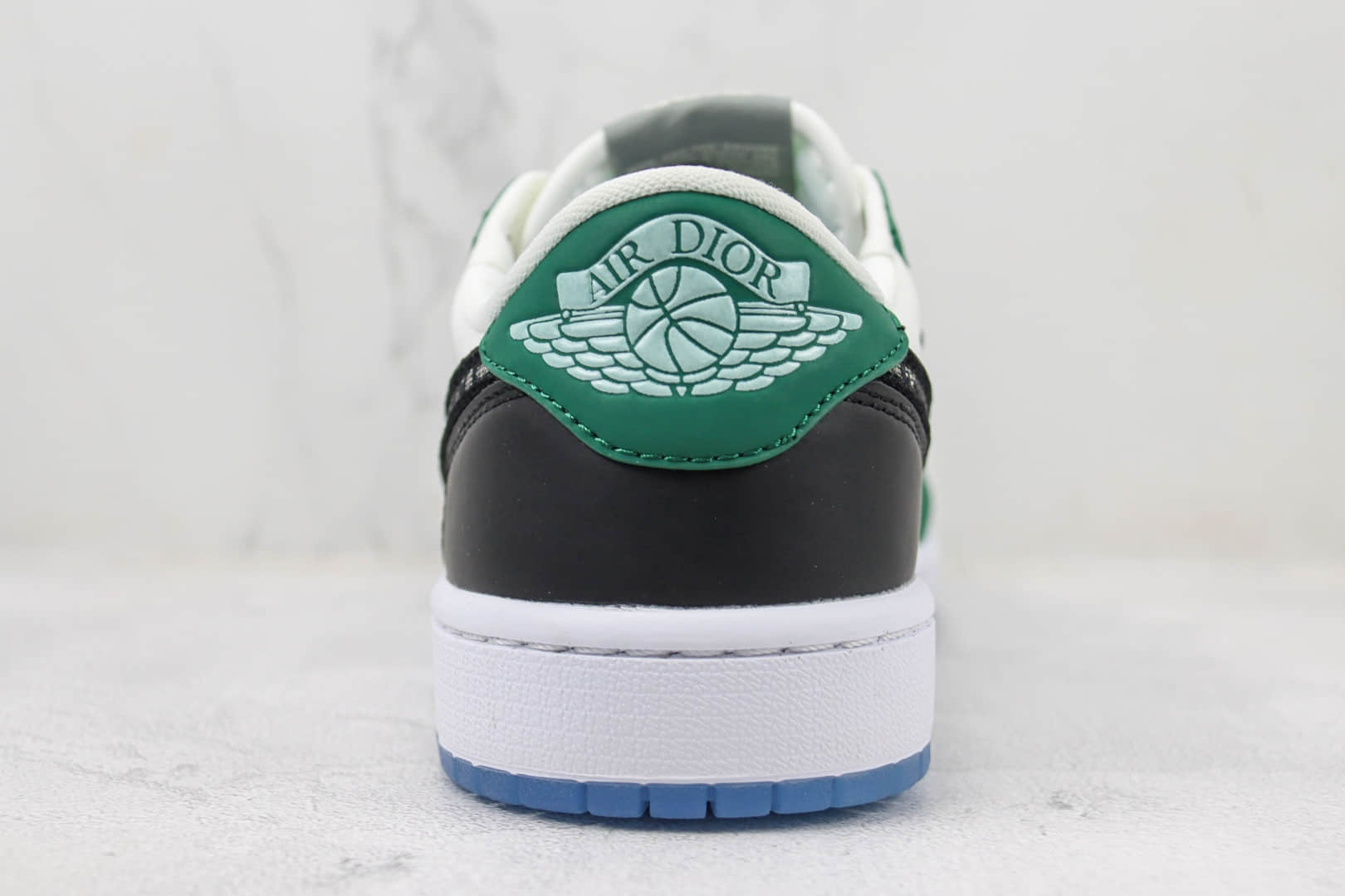 乔丹Dior x Air Jordan 1 Low纯原版本迪奥联名低帮AJ1黑白绿板鞋 莆田天花板AJ1 货号：CN8608-008