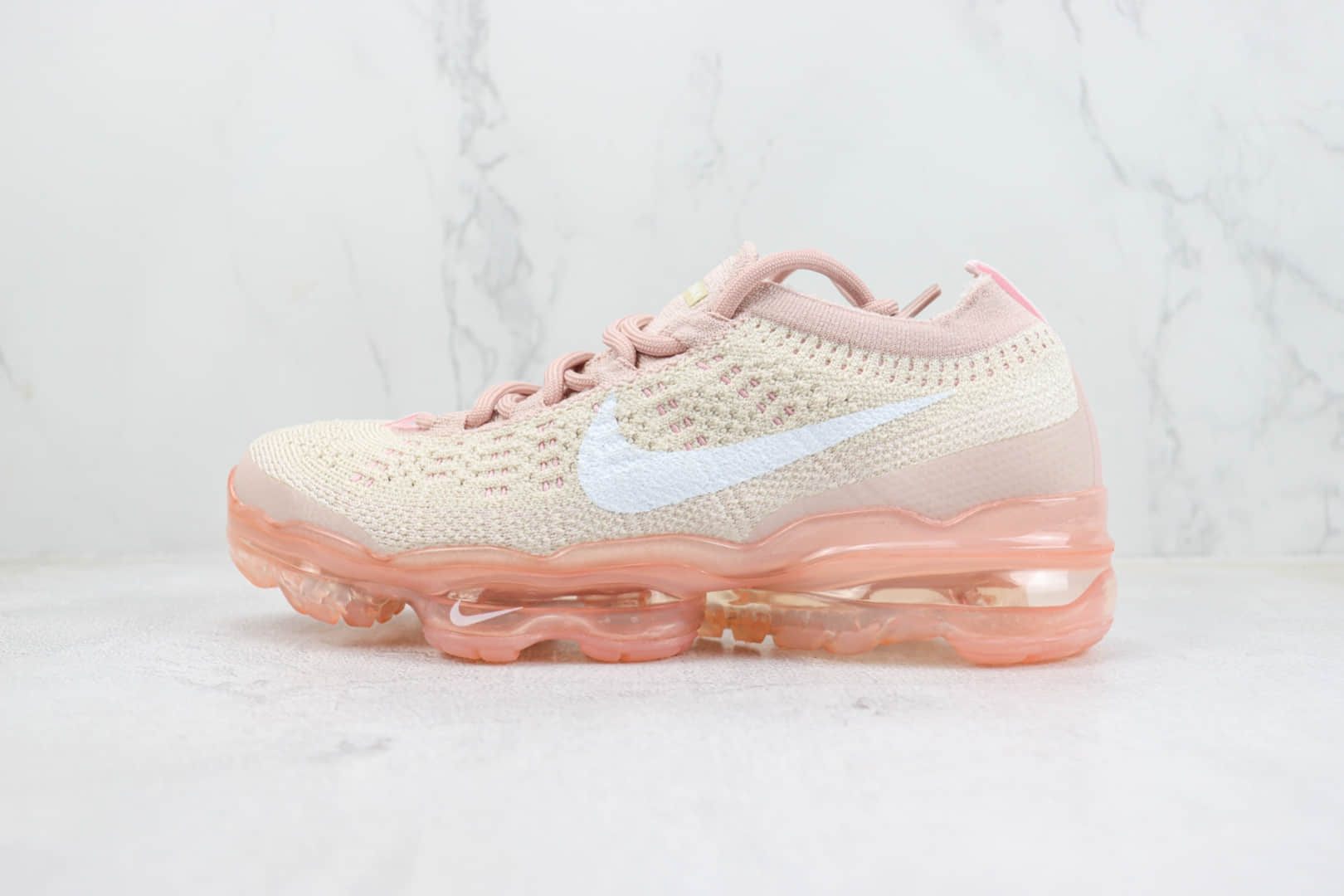 耐克Nike Air Vapormax 2023纯原版本粉色全掌大气垫缓震跑步鞋 莆田复刻鞋 货号：DV6840-101