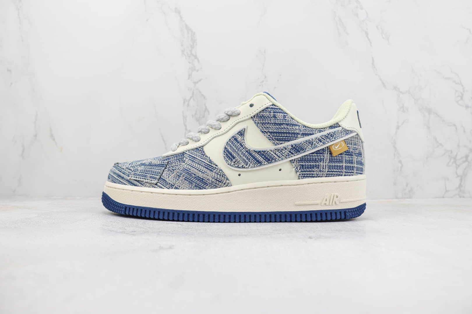 耐克Nike Air Force 1 Low纯原版本空军一号低帮AF1白蓝牛仔补丁板鞋 莆田天花板AF1系列 货号：FB0607-077