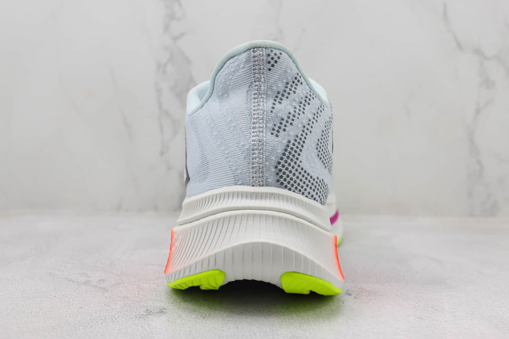 新百伦New Balance FuelCell SC Trainer V22纯原版本灰绿紫马拉松全掌碳板竞速训练跑鞋 莆田新百伦货源 货号：MRCXLG3