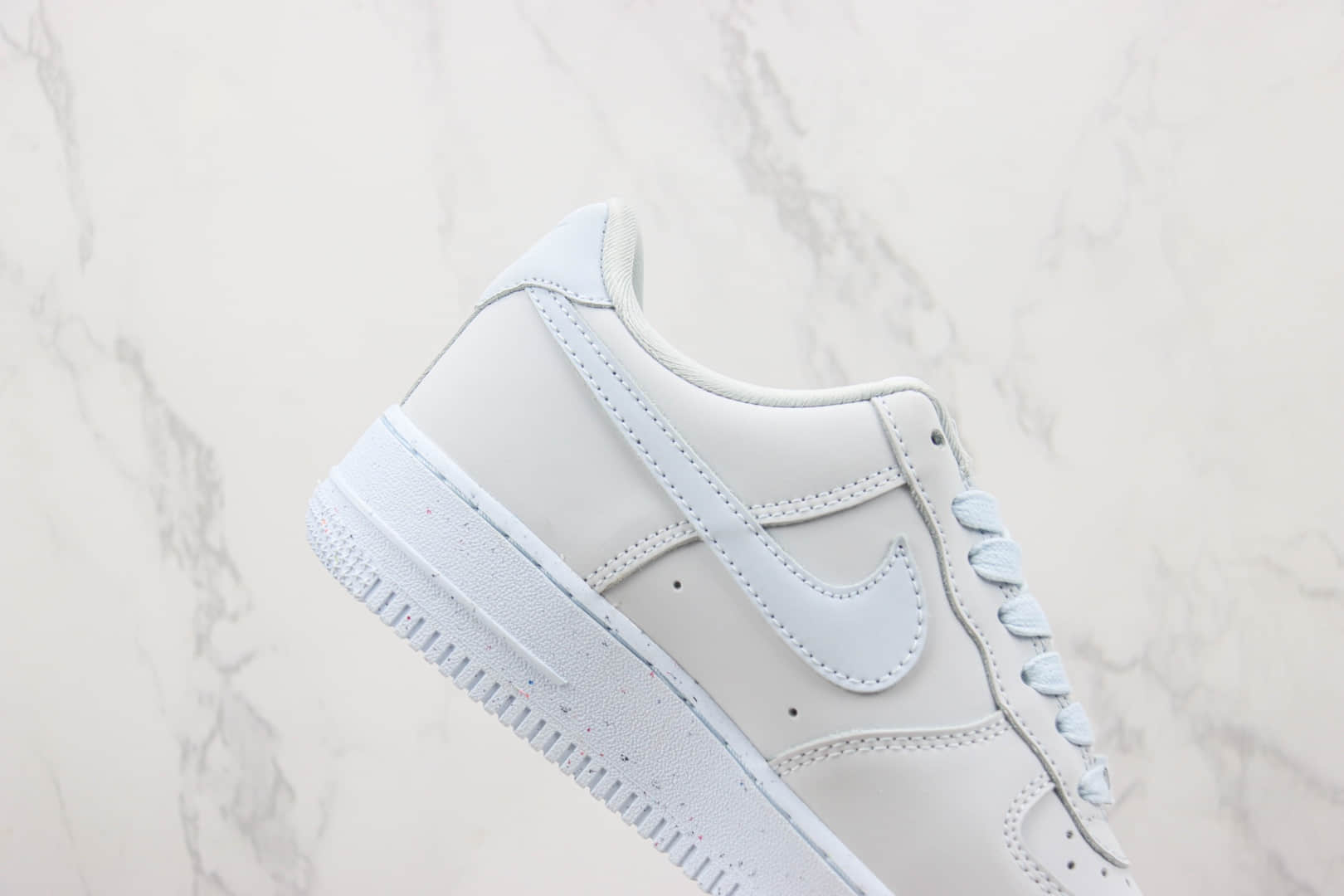 耐克Nike Air Force 1 '07纯原版本空军一号低帮AF1灰蓝色板鞋 莆田耐克工厂 货号：DZ2786-400