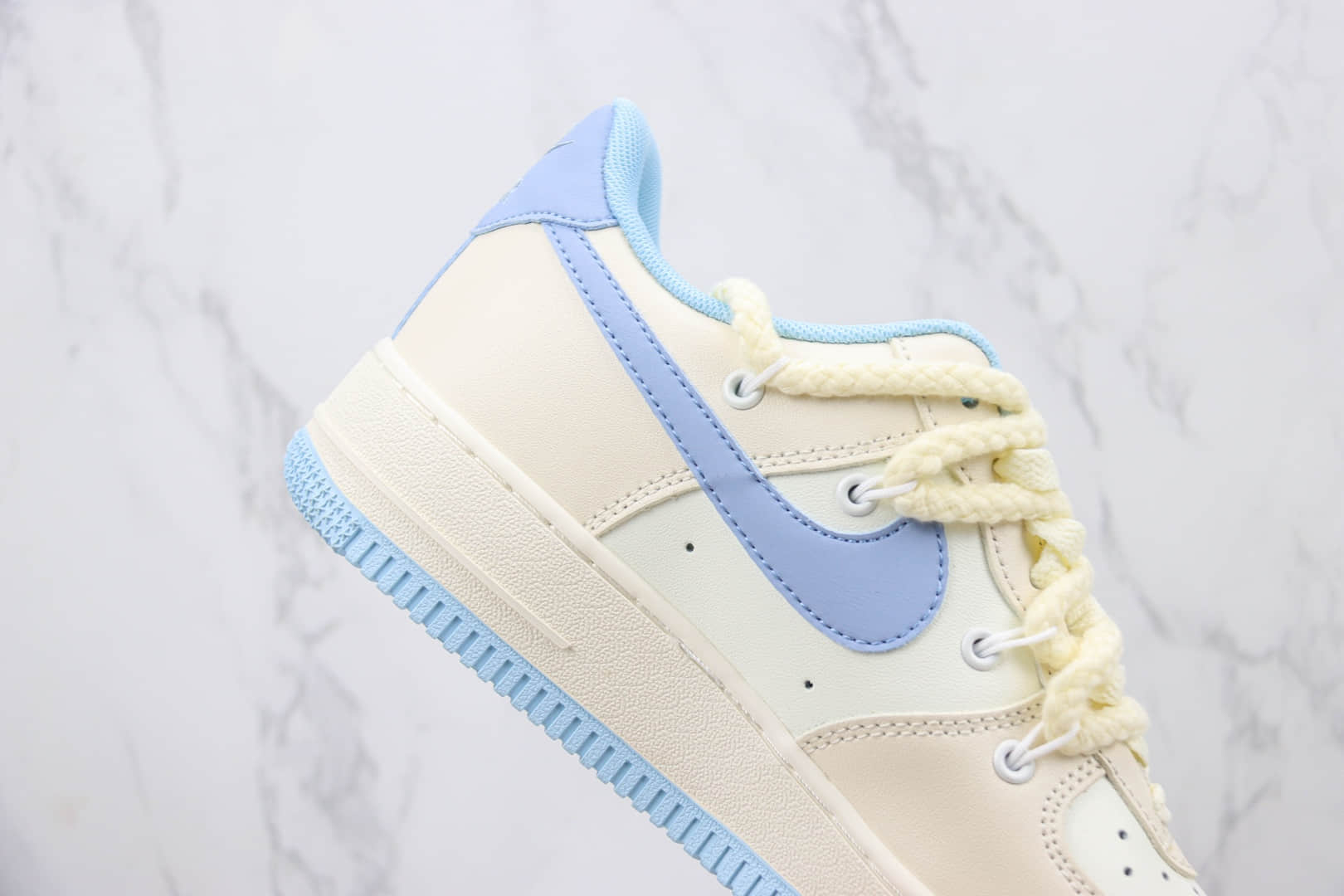 耐克Nike Air Force 1 Low纯原版本空军一号低帮AF1米黄蓝色绑带板鞋 莆田天花板AF1 货号：BD7701-011