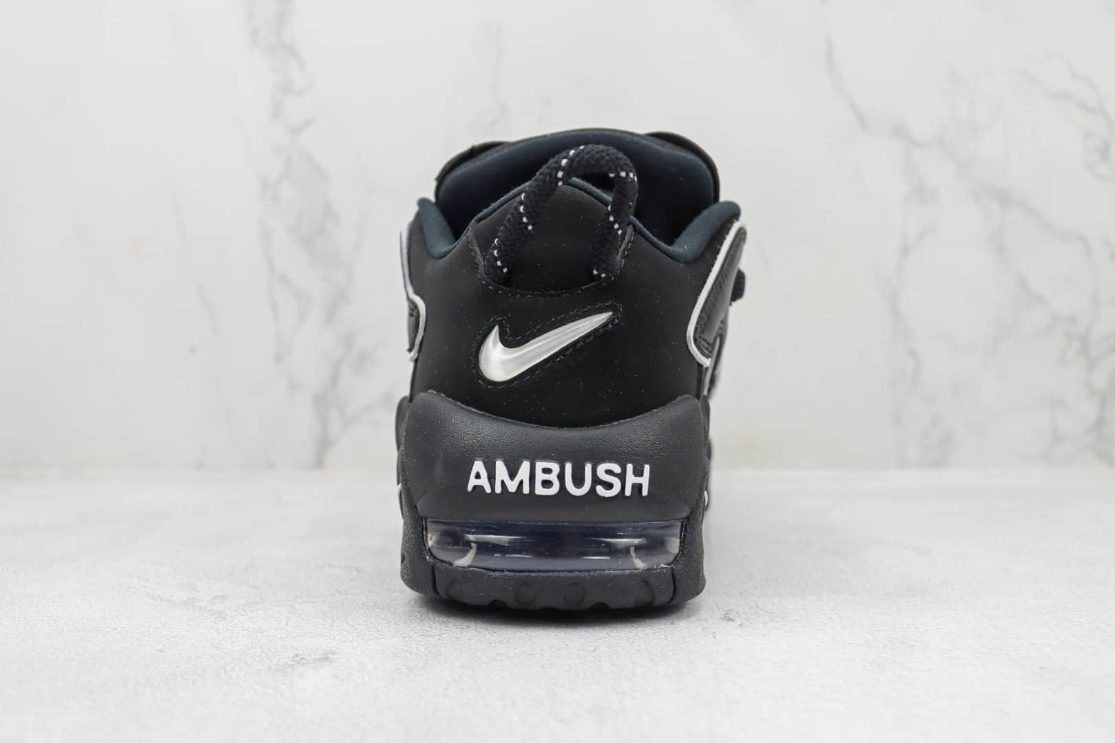 耐克AMBUSH x Nike Air More Uptempo Low纯原版本联名款皮蓬大R黑白色高街篮球鞋 莆田耐克货源 货号：FB1299-001