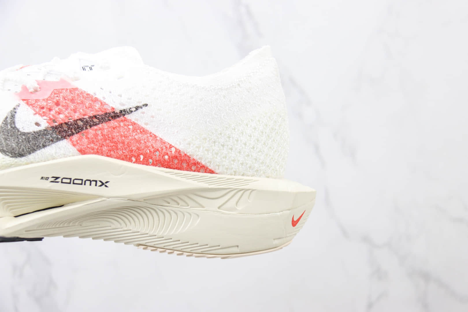 耐克Nike ZoomX Vaporfly Next% 3纯原版本破2三代白红色马拉松跑鞋 莆田耐克代理 货号：FD6556-100