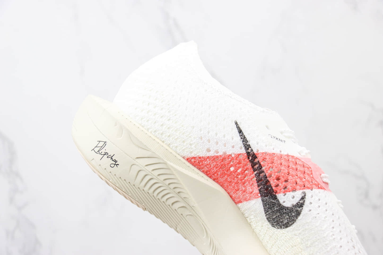 耐克Nike ZoomX Vaporfly Next% 3纯原版本破2三代白红色马拉松跑鞋 莆田耐克代理 货号：FD6556-100