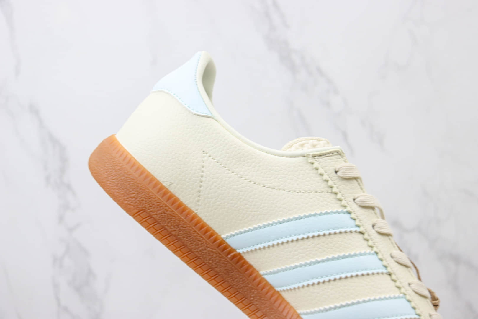 阿迪达斯adidas originals Scarpe Last Froniter Samba纯原版本桑巴米白蓝色德训鞋 莆田阿迪达斯货源 货号：GX6925