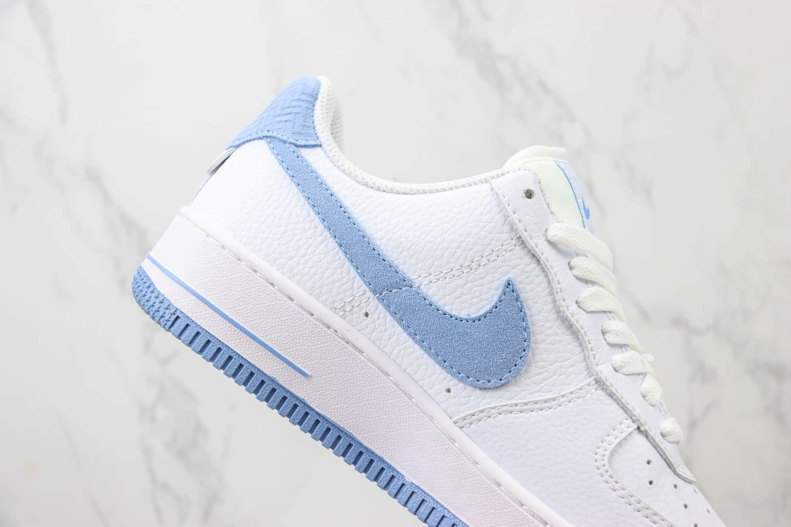耐克Nike Air Force 1 Low纯原版本空军一号低帮AF1白蓝色板鞋 莆田复刻鞋货源 货号：CN2873-102