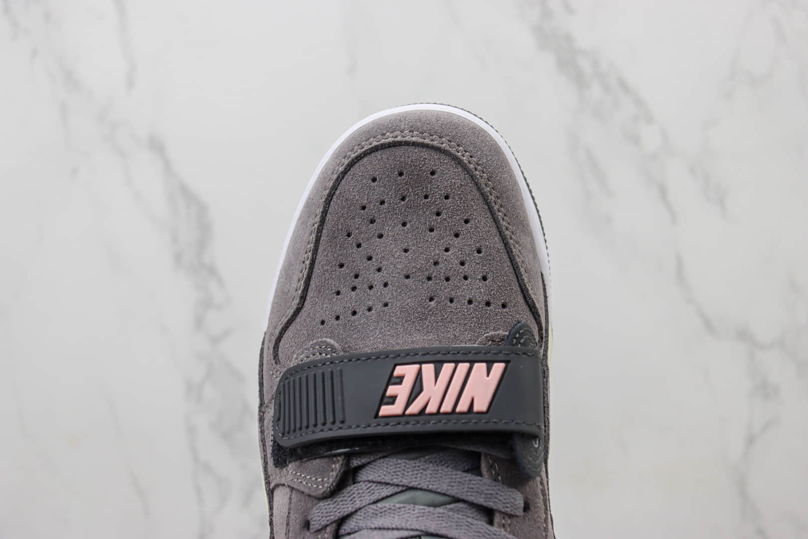 乔丹Air Jordan Legacy 312 Low纯原版本AJ312灰粉爆裂纹三合一篮球鞋 莆田复刻鞋货源 货号：CD7069-002