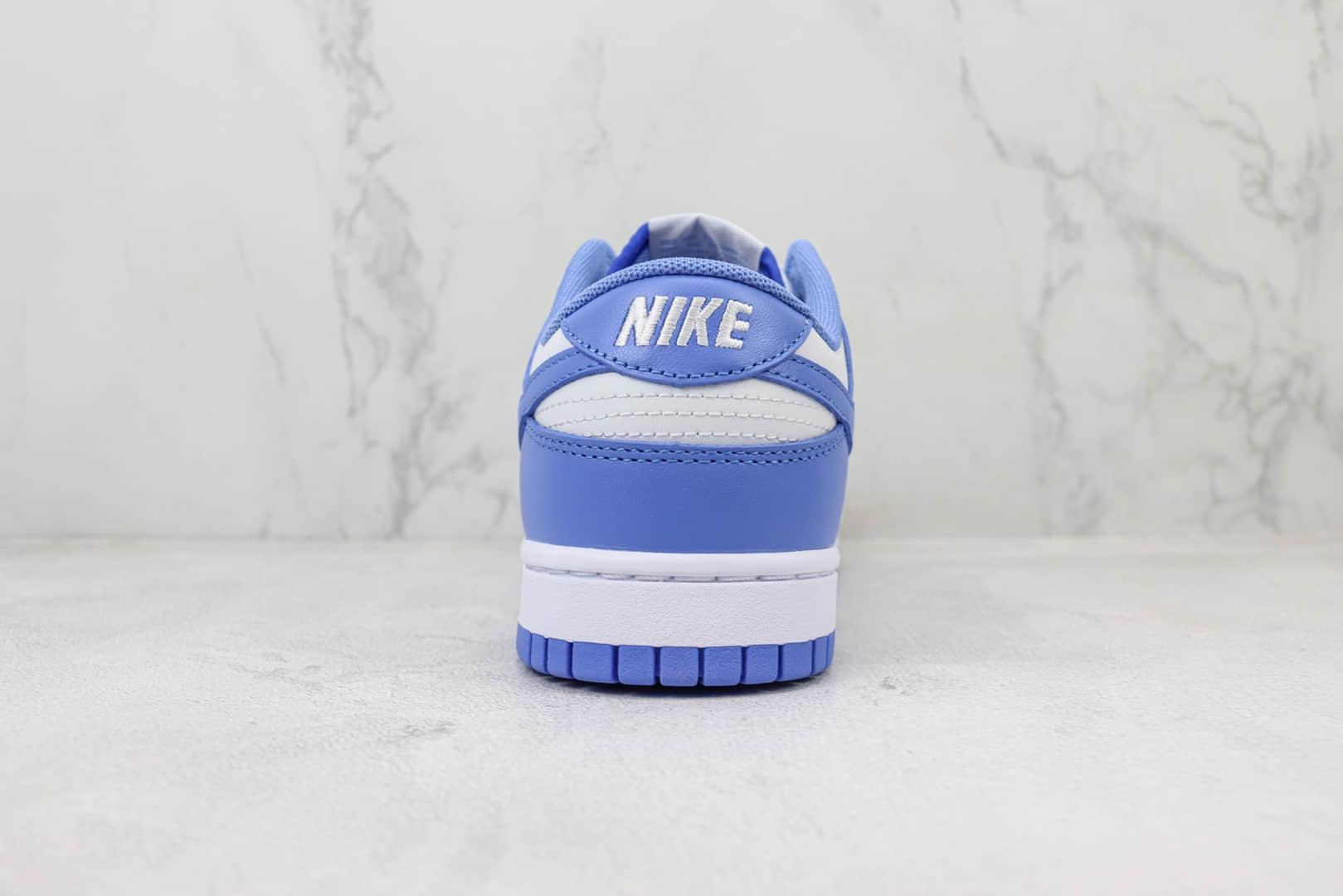 耐克Nike SB Dunk Low “Polar Blue”纯原版本低帮SB Dun白蓝色板鞋 莆田耐克货源 货号：DV0833-400
