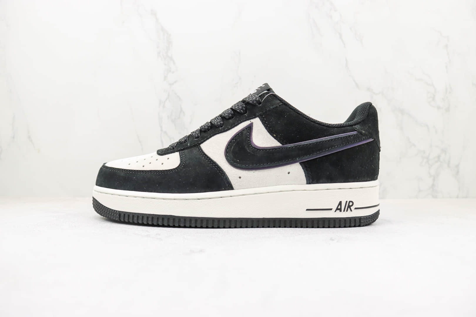 耐克Nike Air Force 1纯原版本空军一号低帮AF1黑白麂皮板鞋 莆田天花板AF1 货号：MX0820-502