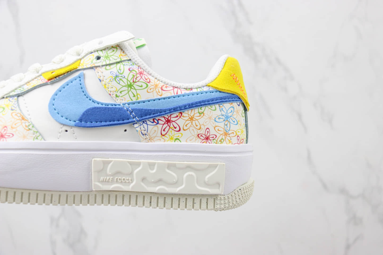 耐克Nike Air Force 1 纯原版本空军一号AF1丰塔卡系列花卉主题板鞋 莆田天花板AF1 货号：DV3211-100