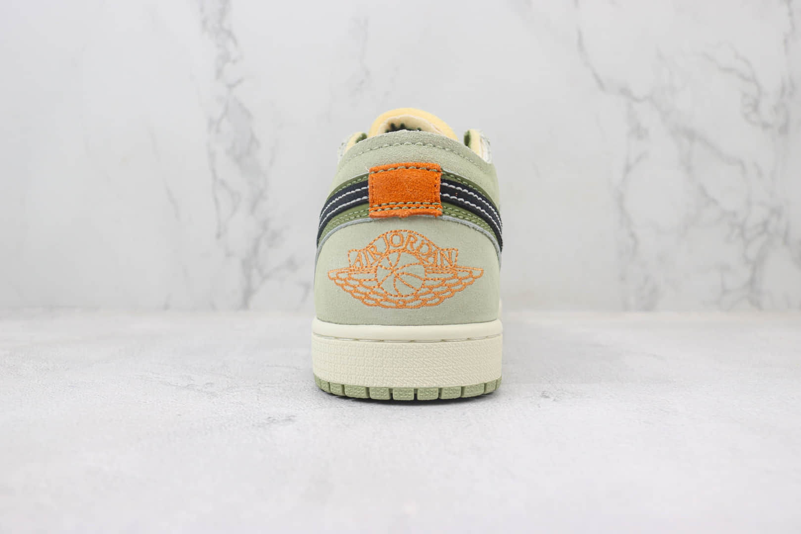 乔丹Air Jordan 1 Low纯原版本低帮AJ1抹茶绿板鞋 莆田AJ货源 货号：FD6819-300