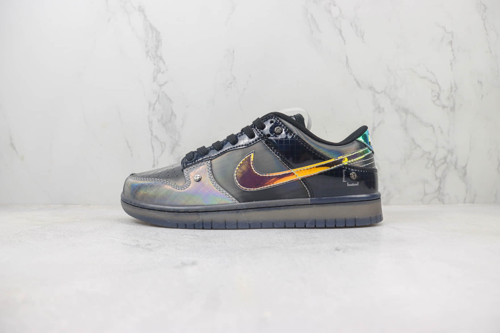 耐克Nike Dunk Low “Hyperflat”纯原版本低帮Dunk镭射炫彩黑灰板鞋 莆田天花板Dunk 货号：FV3617-001