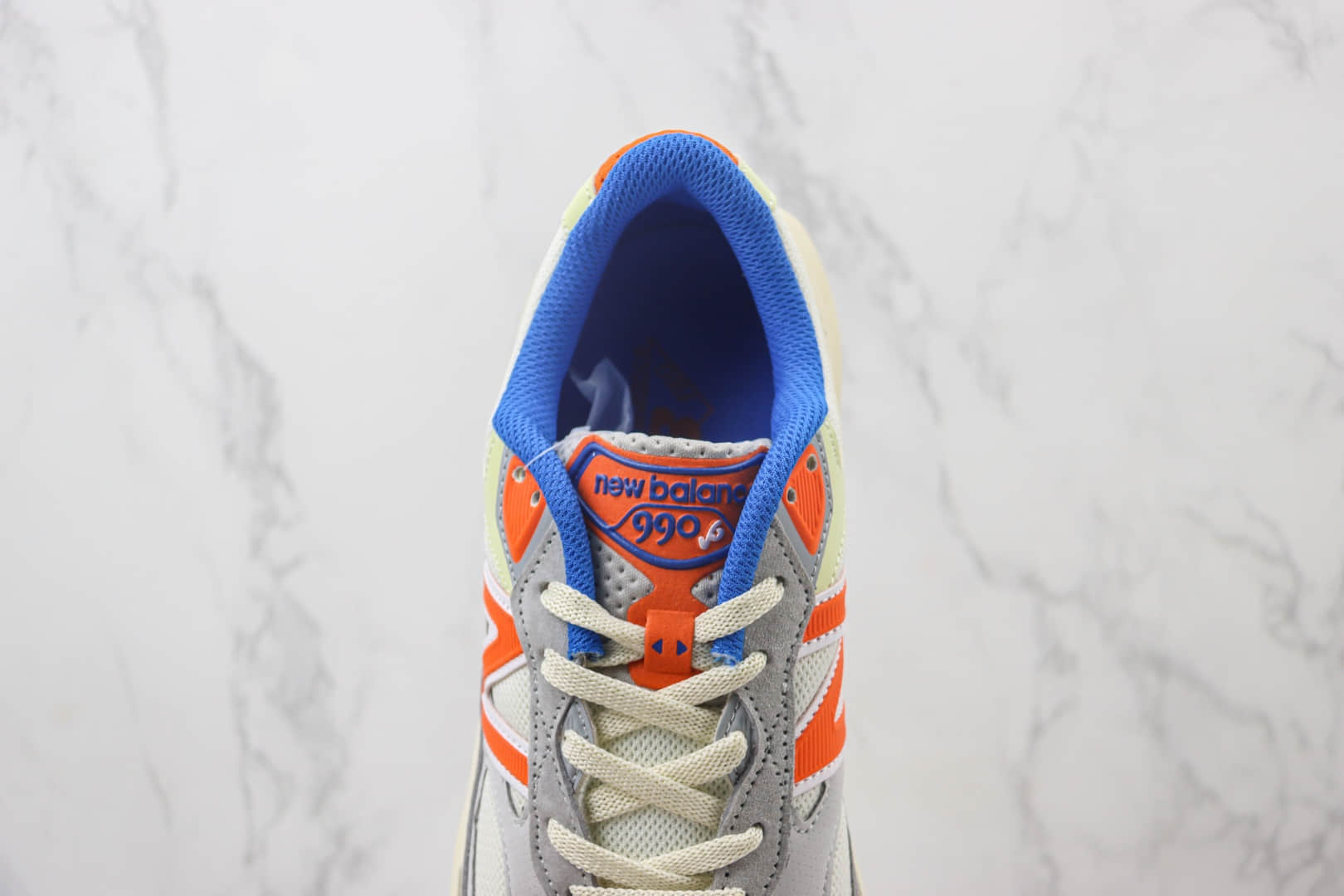 新百伦Kith X Madison Square Garden x New Balance 990V6纯原版本NB990V6尼克斯米灰蓝橙复古跑鞋 莆田新百伦货源 货号：U990KN6