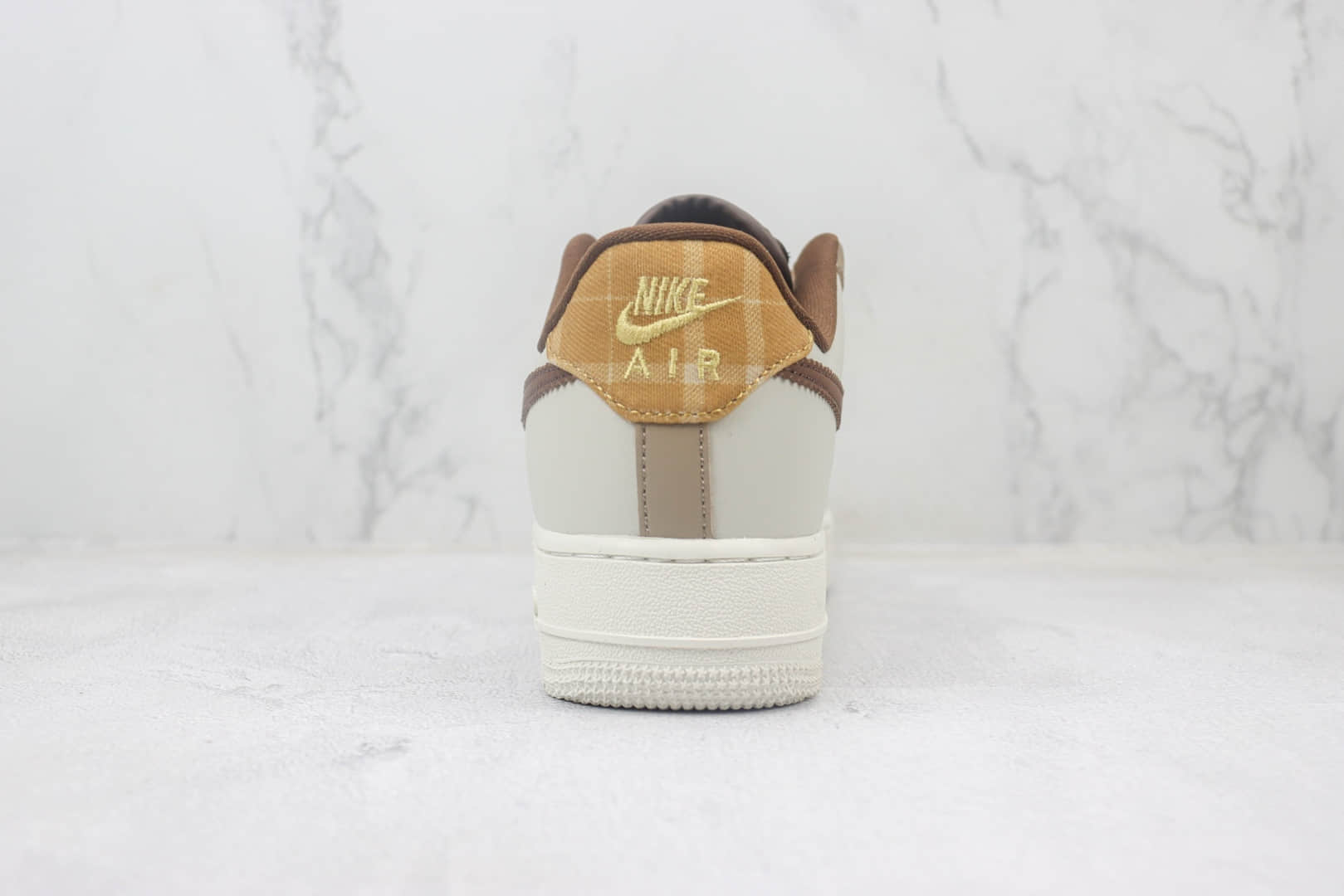 耐克Nike Air Force 1 Low纯原版本空军一号低帮AF1白灰棕板鞋 莆田天花板AF1 货号：FV3702-121