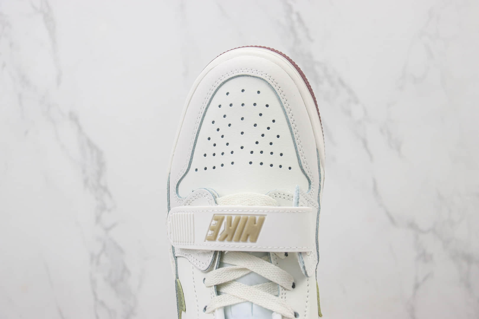 乔丹Air Jordan Legacy 312纯原版本低帮AJ312龙年限定三合一魔术贴篮球鞋 莆田AJ货源 货号：HF0745-131