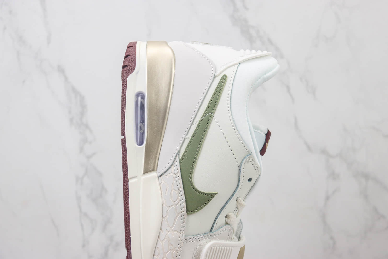 乔丹Air Jordan Legacy 312纯原版本低帮AJ312龙年限定三合一魔术贴篮球鞋 莆田AJ货源 货号：HF0745-131