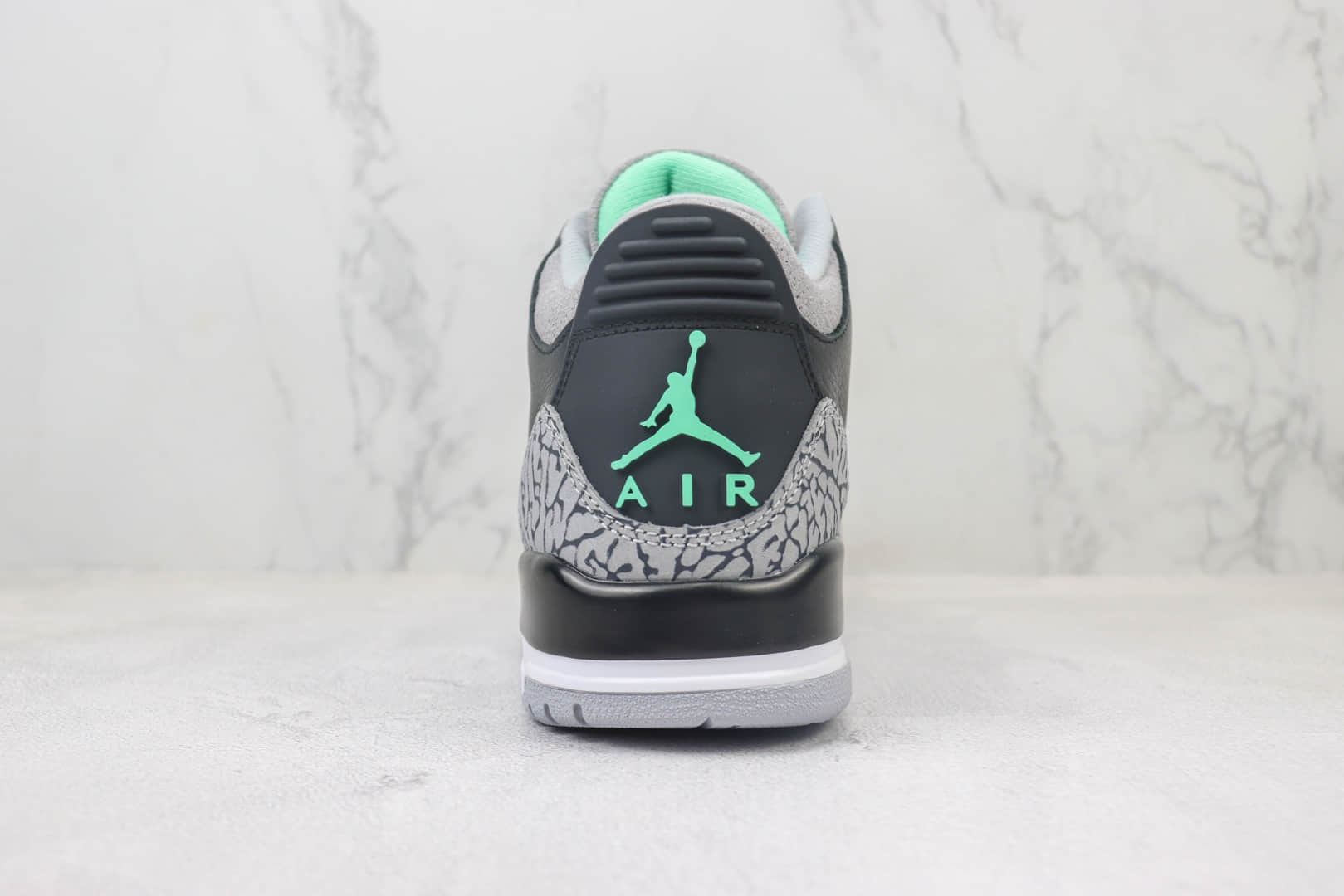 乔丹Air Jordan 3纯原版本AJ3黑绿爆裂纹篮球鞋 莆田AJ货源 货号：CT8532-031