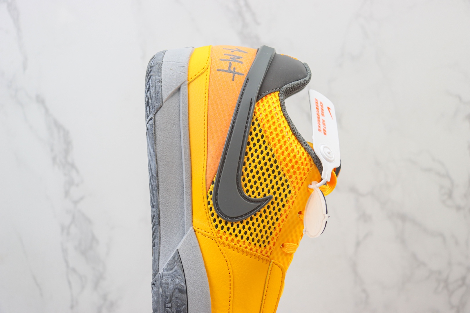 耐克Nike JA1 “Phantom”纯原版本莫兰特1代黄灰色篮球鞋 莆田耐克货源 货号：FV1282-800