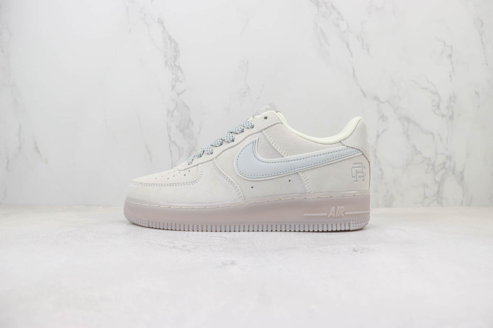 耐克Nike Air Force 1 Low纯原版本空军一号低帮AF1卫冕冠军灰色麂皮板鞋 莆田耐克代理 货号：SI0820-605