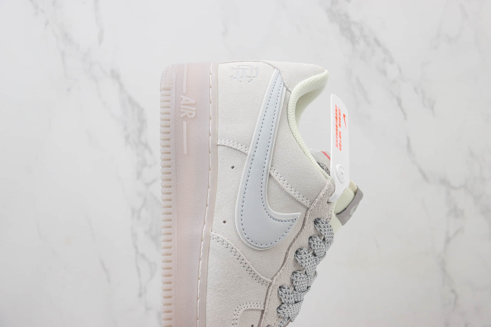 耐克Nike Air Force 1 Low纯原版本空军一号低帮AF1卫冕冠军灰色麂皮板鞋 莆田耐克代理 货号：SI0820-605