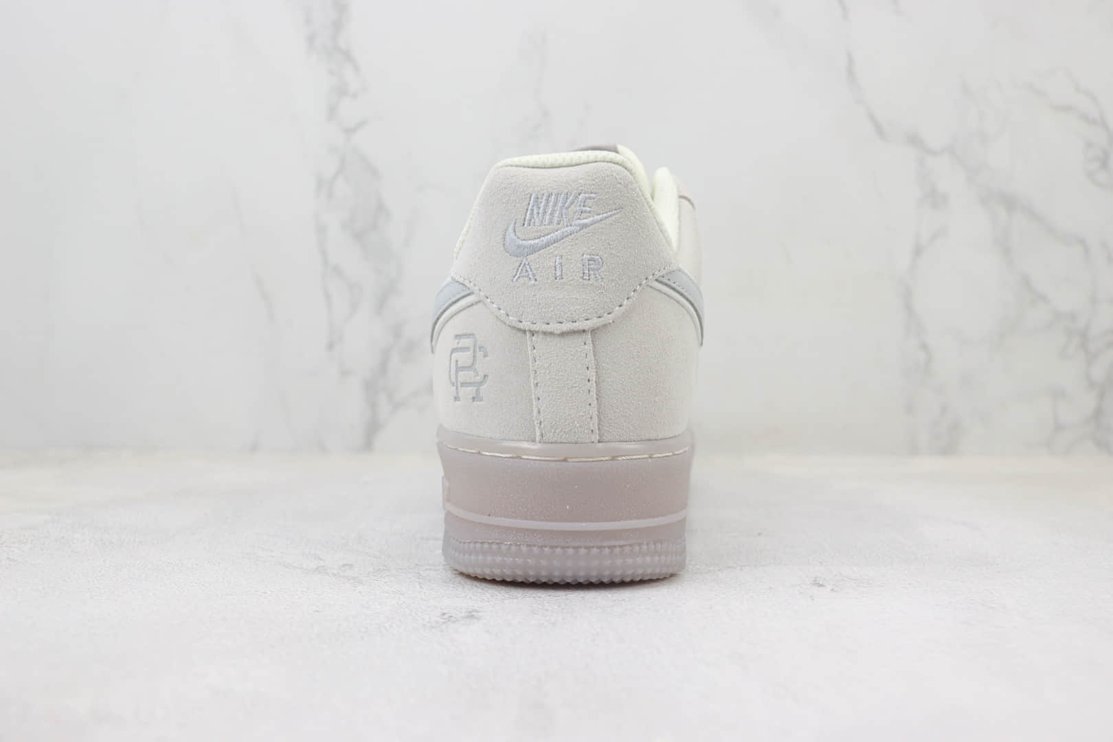 耐克Nike Air Force 1 Low纯原版本空军一号低帮AF1卫冕冠军灰色麂皮板鞋 莆田耐克代理 货号：SI0820-605