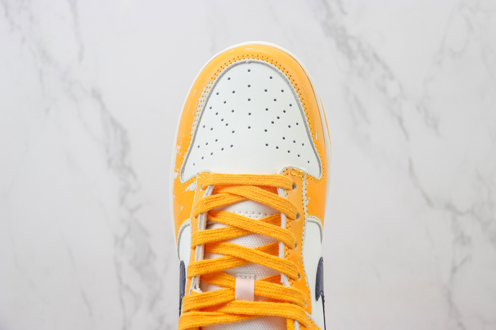 耐克Nike Dunk Low “Wear and Tear”纯原版本低帮Dunk白橙做旧板鞋 莆田耐克货源 货号：FN3418-100