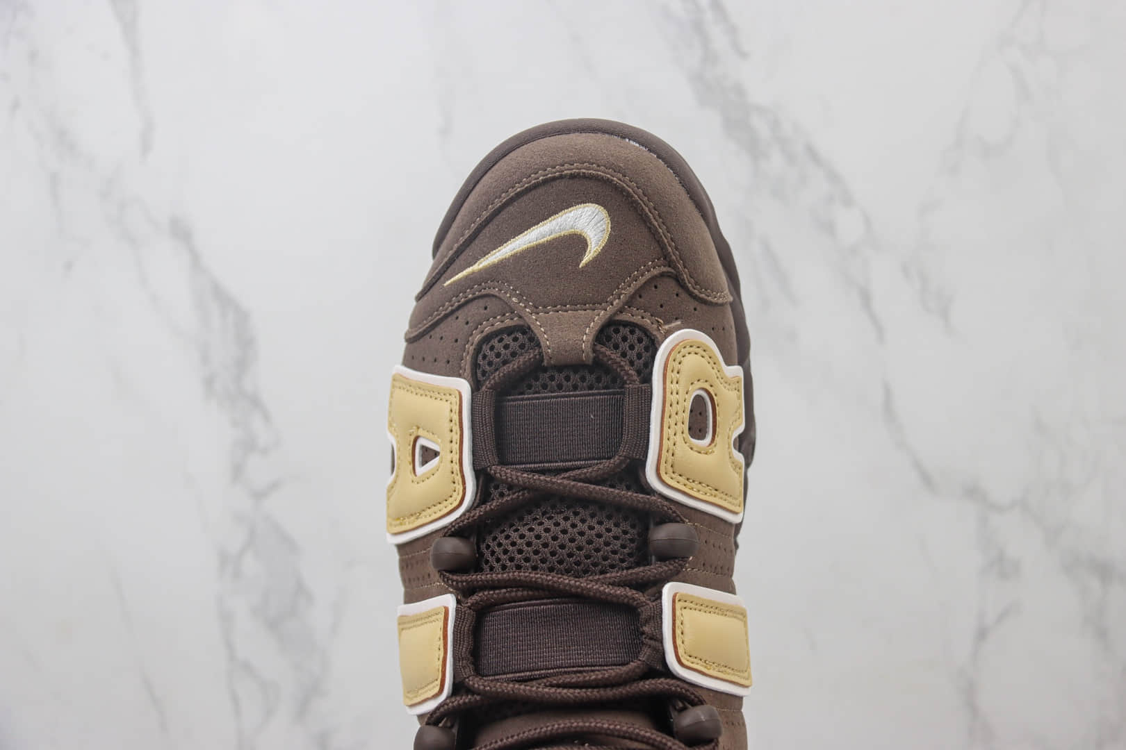 耐克Nike Air More Uptempo纯原版本皮蓬大AIR巧克力棕复古篮球鞋 莆田耐克代理 货号：FB8883-200