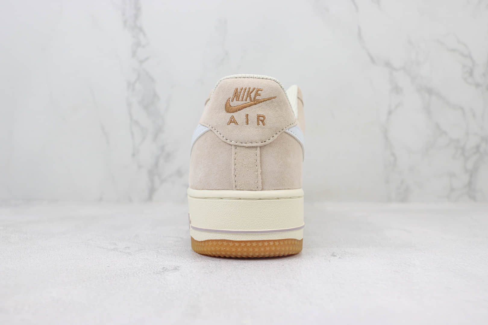 耐克Nike Air Force 1 Low纯原版本空军一号低帮AF1米黄生胶板鞋 莆田耐克工厂 货号：AV0383-222