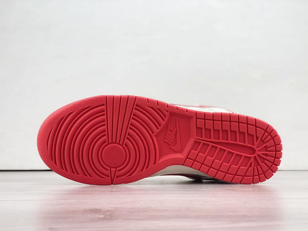 耐克Nike SB Dunk Low纯原版本LV联名SB Dunk中国红绑带低帮板鞋 莆田耐克代理 货号：SJ2068-228