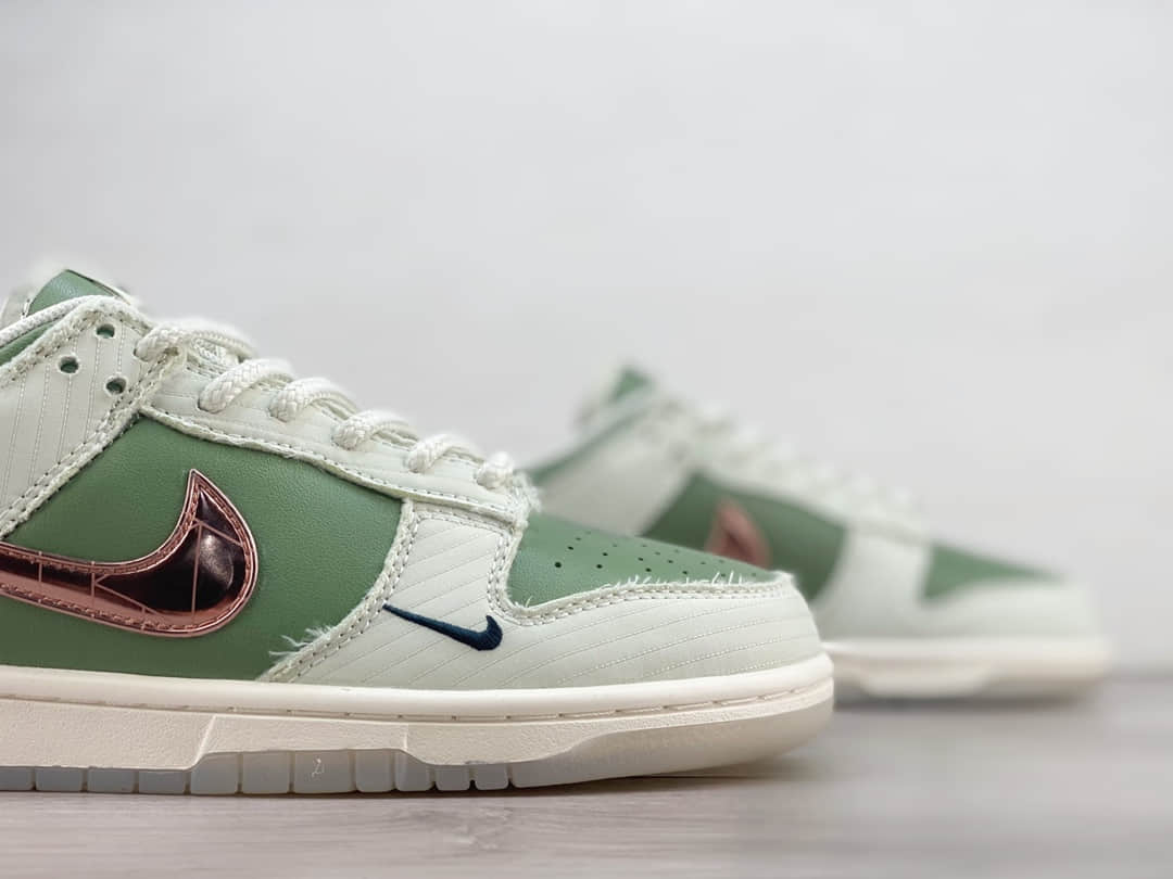 耐克Kyler Murray x Nike Dunk Low“Be 1 of One”纯原版本低帮Dunk橄榄金属玫瑰金钩板鞋 莆田耐克货源 货号：FQ0269-001