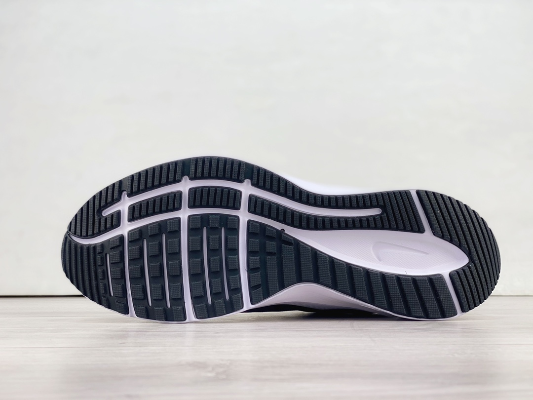 耐克Nike Zoom Quest 4纯原版本极致4代黑色网面透气跑鞋 莆田耐克货源 货号：DA1105-006