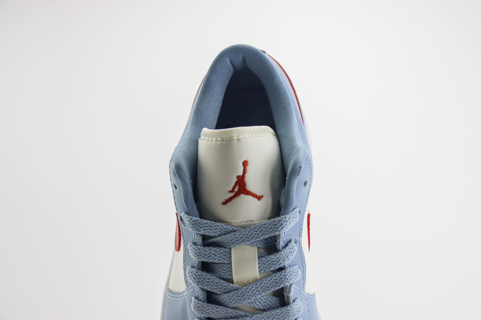 乔丹Air Jordan 1 Low纯原版本低帮AJ1浅蓝白沙丘红色板鞋篮球鞋 莆田AJ货源 货号：DC0774-164