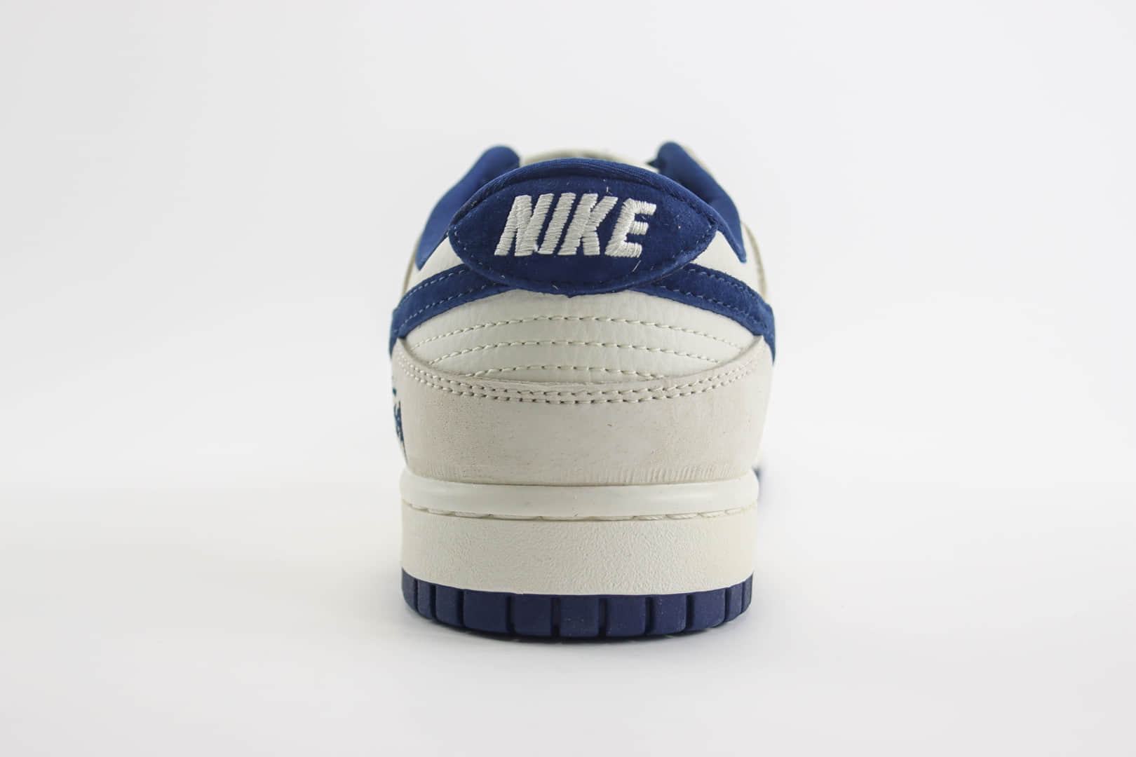 耐克Stussy x Nike Dunk Low纯原版本斯图西联名Dunk灰白海军蓝猪八革双勾板鞋 莆田耐克工厂 货号：DQ1098-339