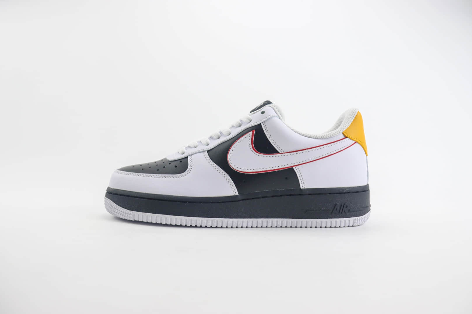 耐克Nike Air Force 1 Low纯原版本空军一号AF1黑白黄低帮板鞋 莆田耐克工厂 货号：KN2696-024