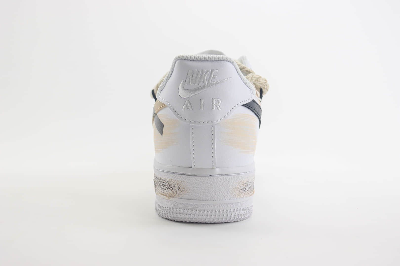 耐克Nike Air Force 1 Low纯原版本空军一号AF1白黑喷绘绑带解构板鞋 莆田耐克工厂 货号：ZH0316-013