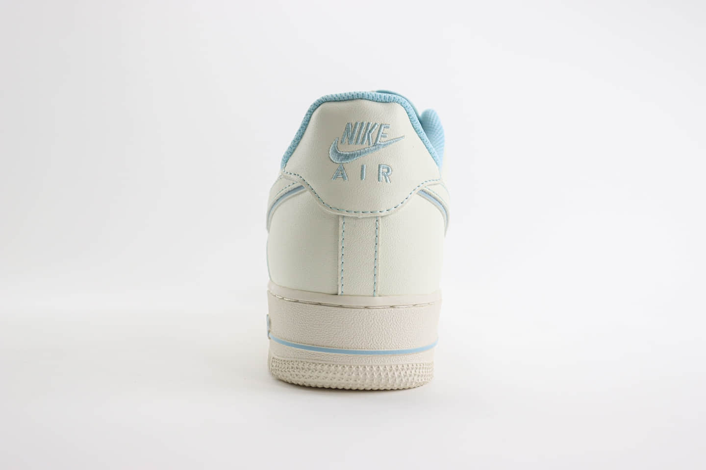 耐克Nike Air Force 1 Low纯原版本空军一号AF1冰蓝缝线满天星低帮板鞋 莆田耐克货源 货号：TB5636-122