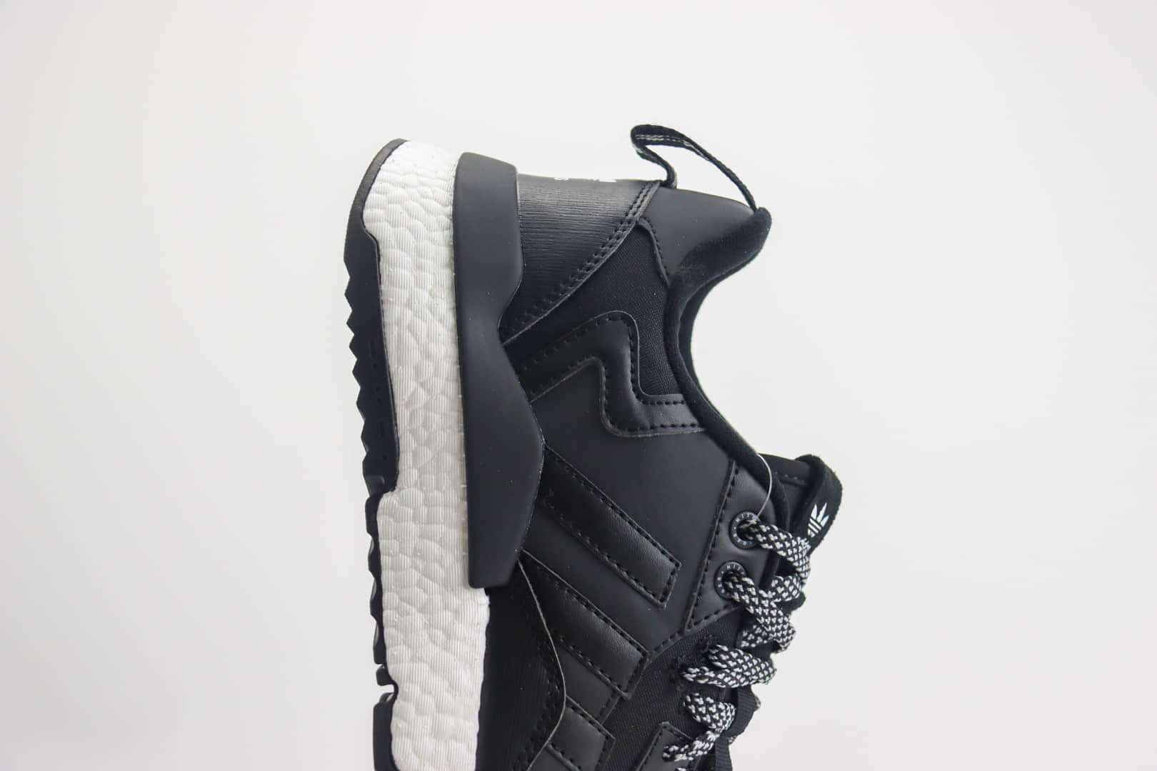 阿迪达斯adidas Nite Jogger纯原版本三叶草夜行者黑白爆米花跑鞋 莆田阿迪达斯工厂 货号：FZ3662