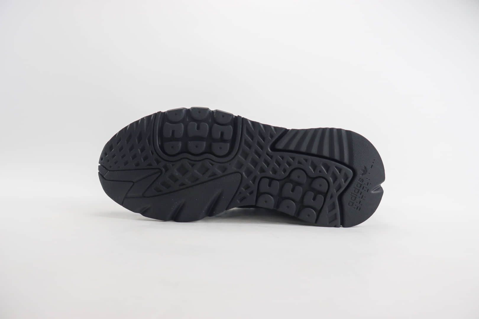 阿迪达斯adidas Nite Jogger纯原版本三叶草夜行者黑白爆米花跑鞋 莆田阿迪达斯工厂 货号：FZ3662