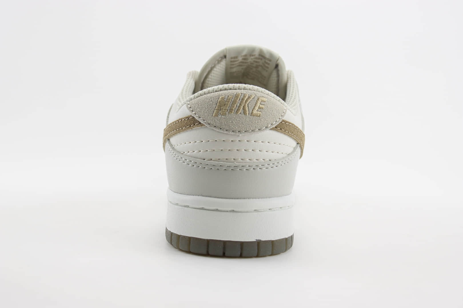 耐克Nike SB Dunk Low纯原版本低帮SB Dunk灰棕色板鞋 莆田耐克货源 货号：FJ4188-001