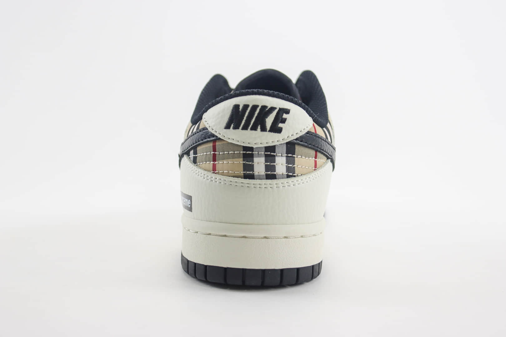 耐克Supreme x Nike Dunk Low纯原版本低帮Dunk联名Supreme条纹格子板鞋 莆田耐克货源 货号：SP1098-051