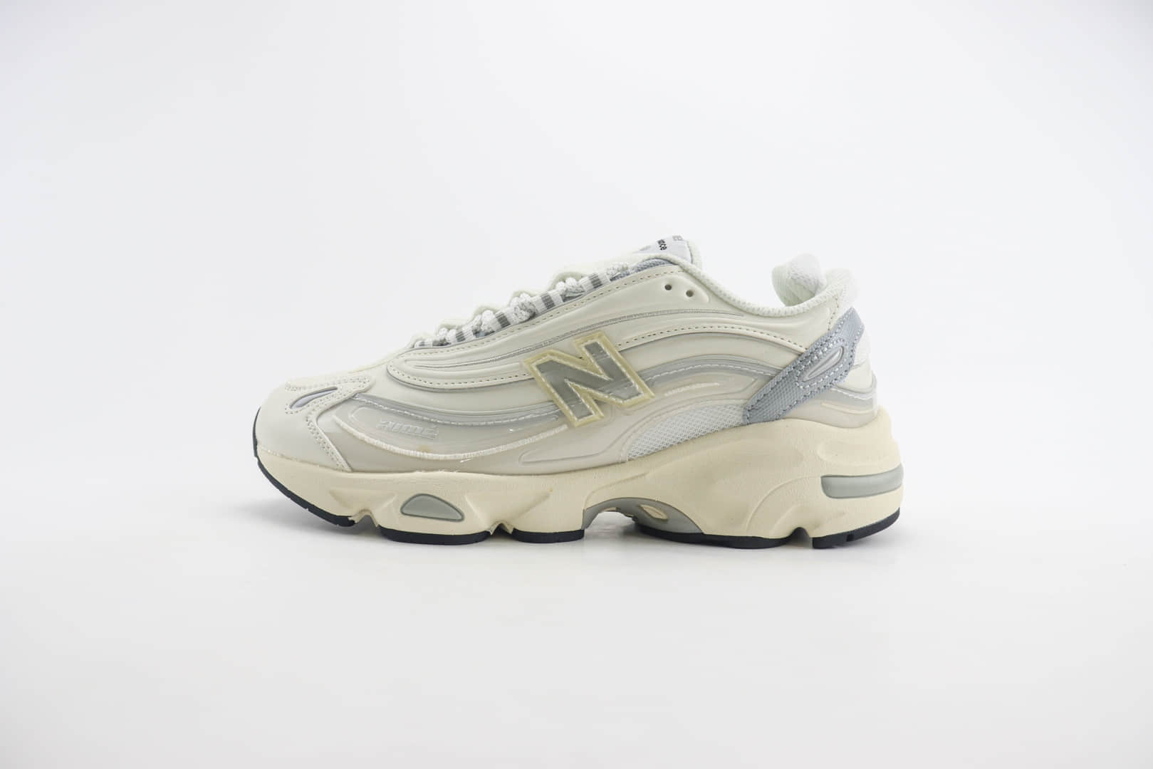 新百伦New Balance 1000纯原版本NB1000米灰色复古老爹鞋 莆田新百伦货源 货号：M1000AC1