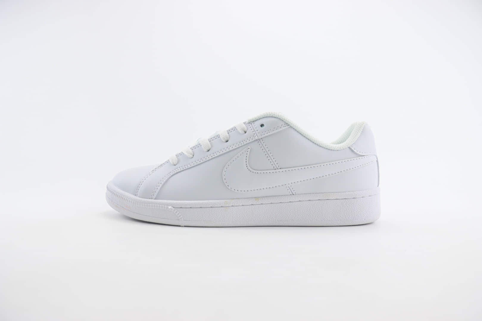 耐克Nike Court Royale纯原版本开拓者纯白低帮板鞋 莆田耐克货源 货号：749747-111