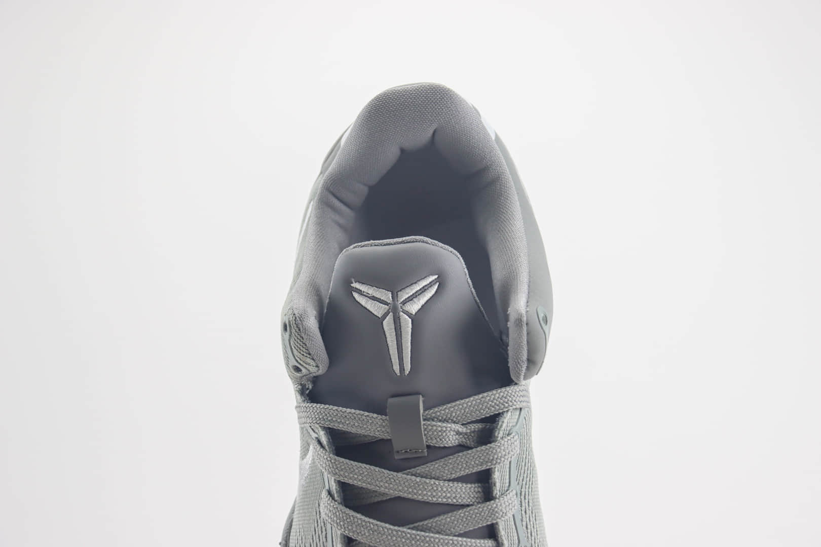 耐克Nike Zoom Kobe Ⅷ System纯原版本科比8代灰色实战篮球鞋 莆田耐克代理 货号：HF9550-002