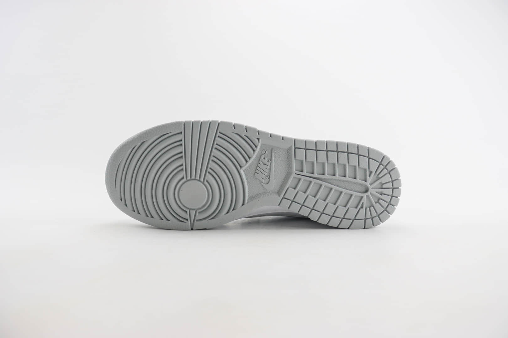 耐克Nike Dunk Low纯原版本低帮Dunk白灰色低帮板鞋 莆田天花板Dunk 货号：DH9765-102