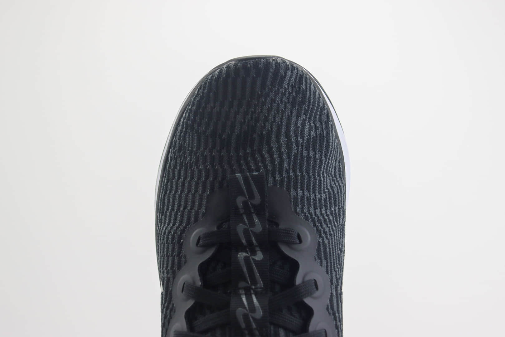耐克Nike WMNS Motiva纯原版本黑白马拉松波浪鞋 莆田耐克代理 货号：DV1237-001